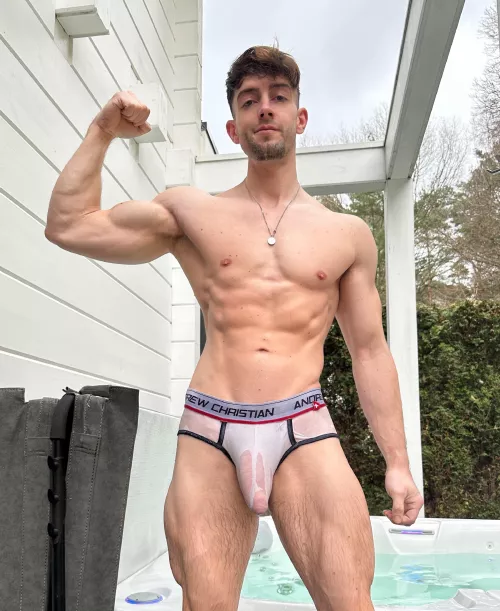 White fabric is the best choice for Cock outline by Brammsterr