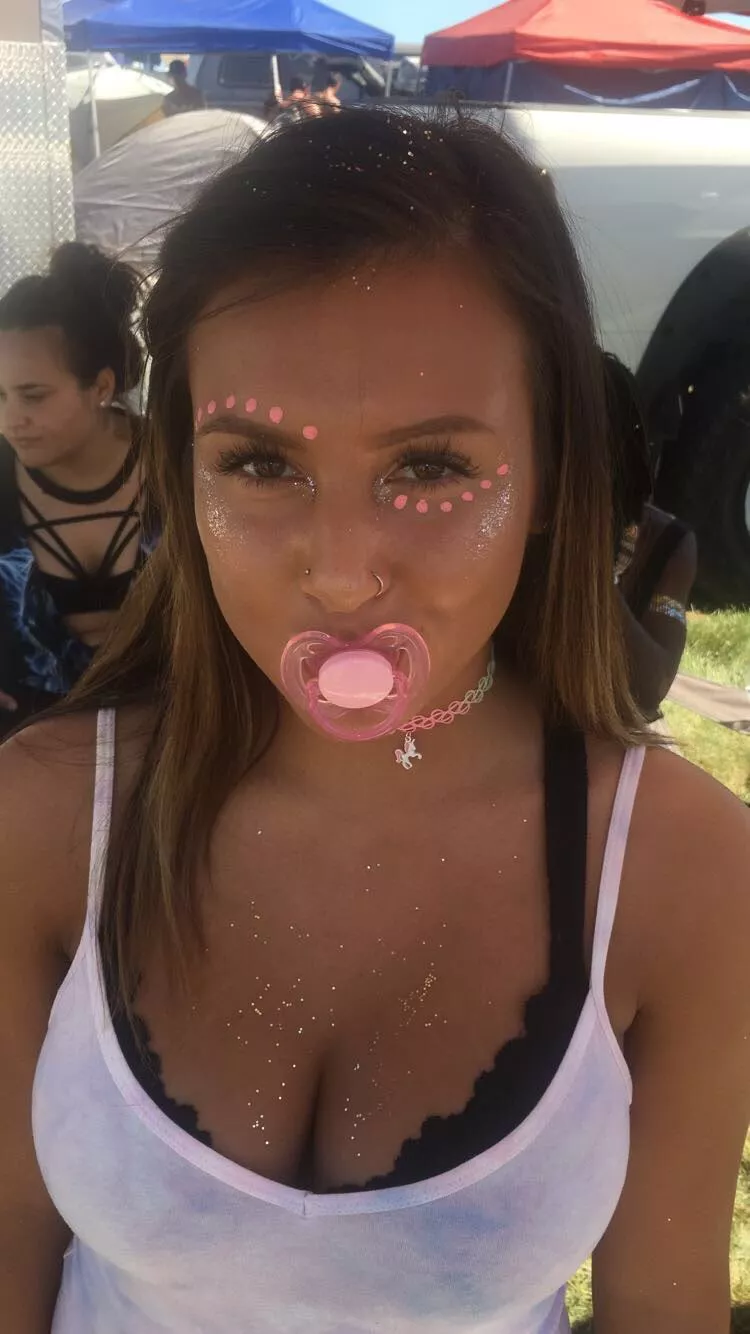 White tank top (IUTR) posted by Winx699