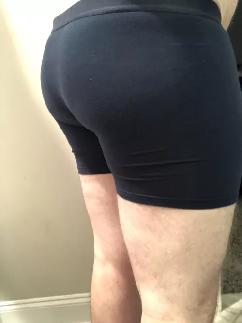 Who can give me a massage? by PeachyPrincess94