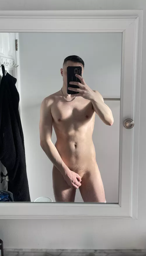 Who wants to go wild with me? 😈 by vinnyfromthecity