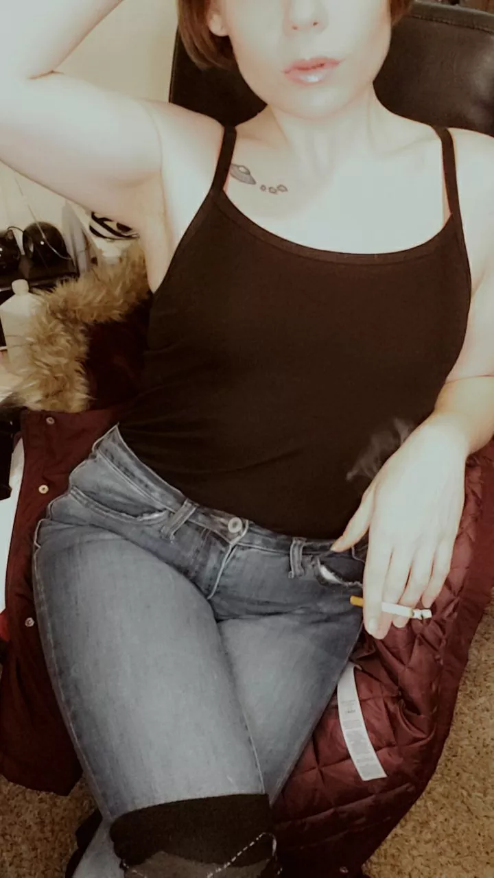 WorkBound. 🤘 posted by RudieBabiee