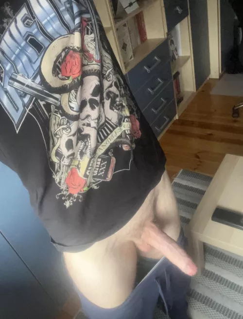 Would you drop to your knees? by twinkyenby