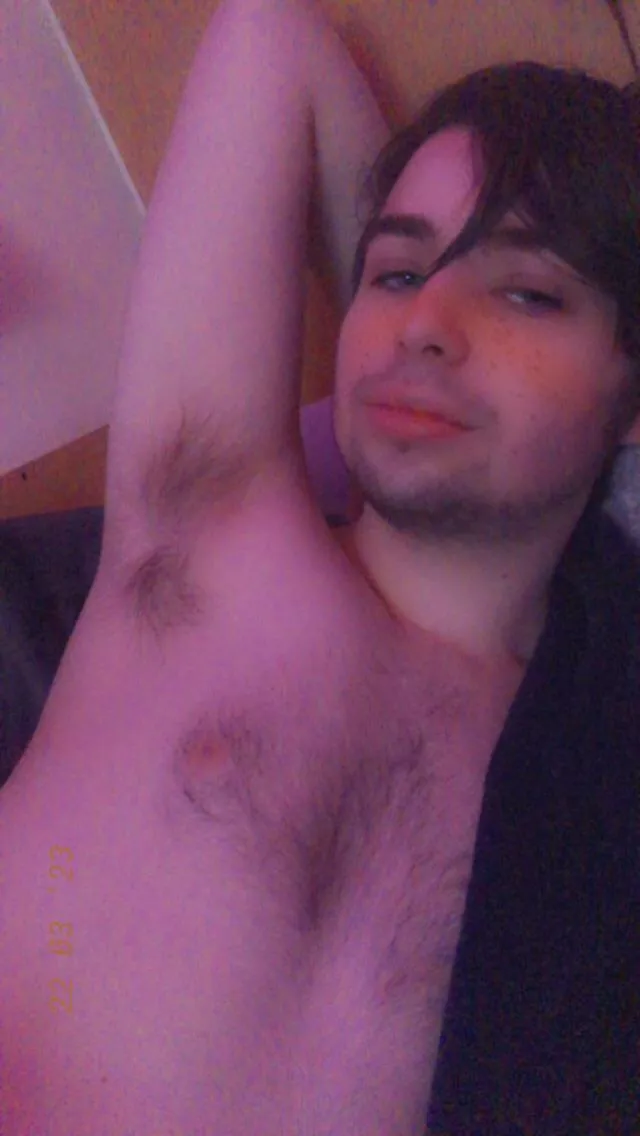 <3 posted by ezran_liabeth