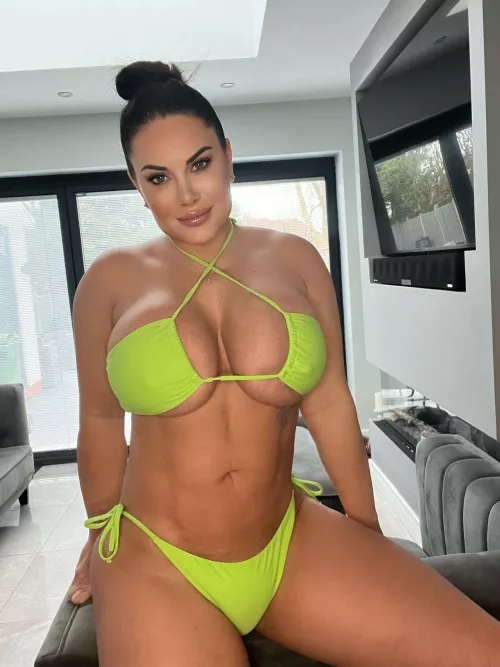 40f bimbo by Yourstep-mom