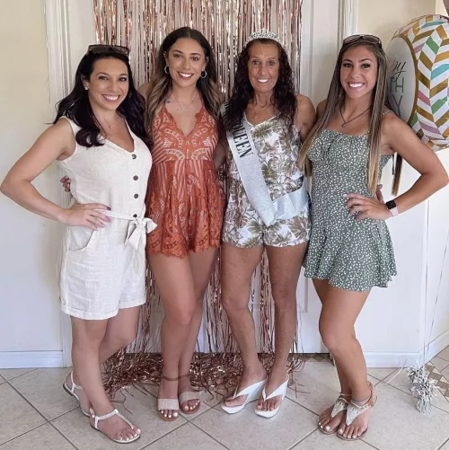 4213 - save the mom for last by knightplaya