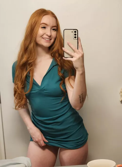 a peek [F20] by ren0678