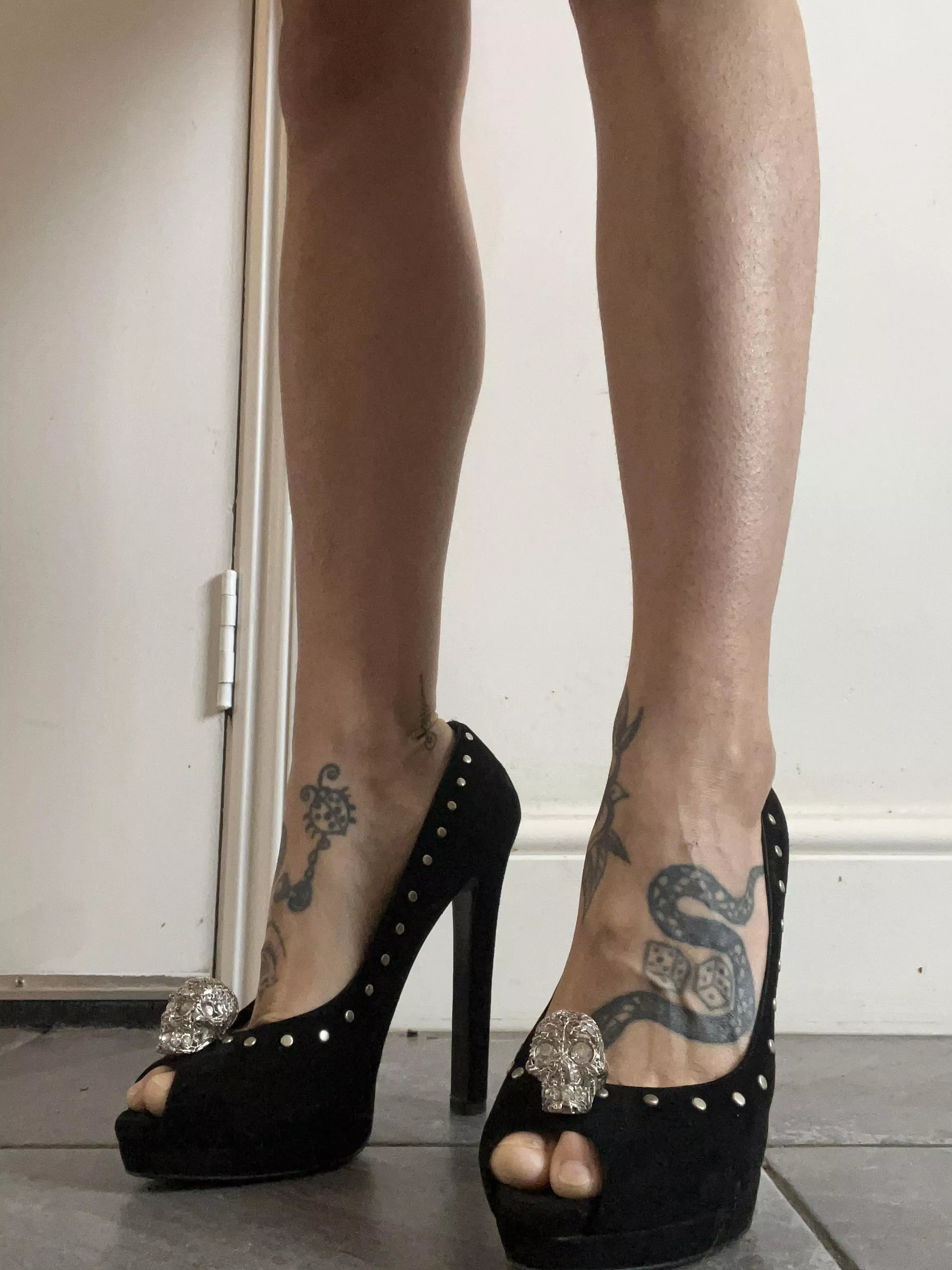 Alexander McQueen posted by neosoledoll