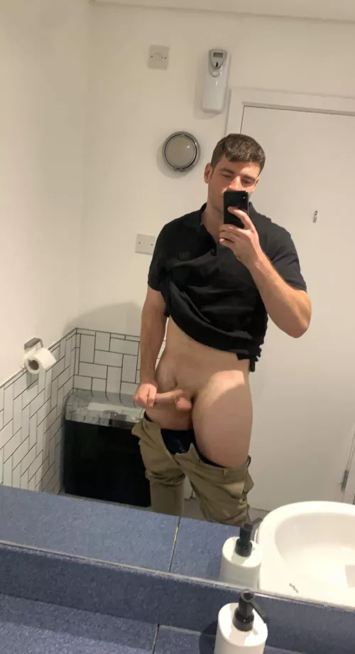 Can you tell I’m horny 🥵 by Ok_Sun_7316