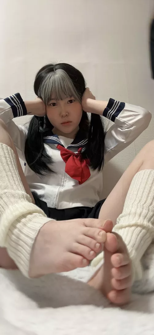 Cum on my soles? by Sally_Wu_OF