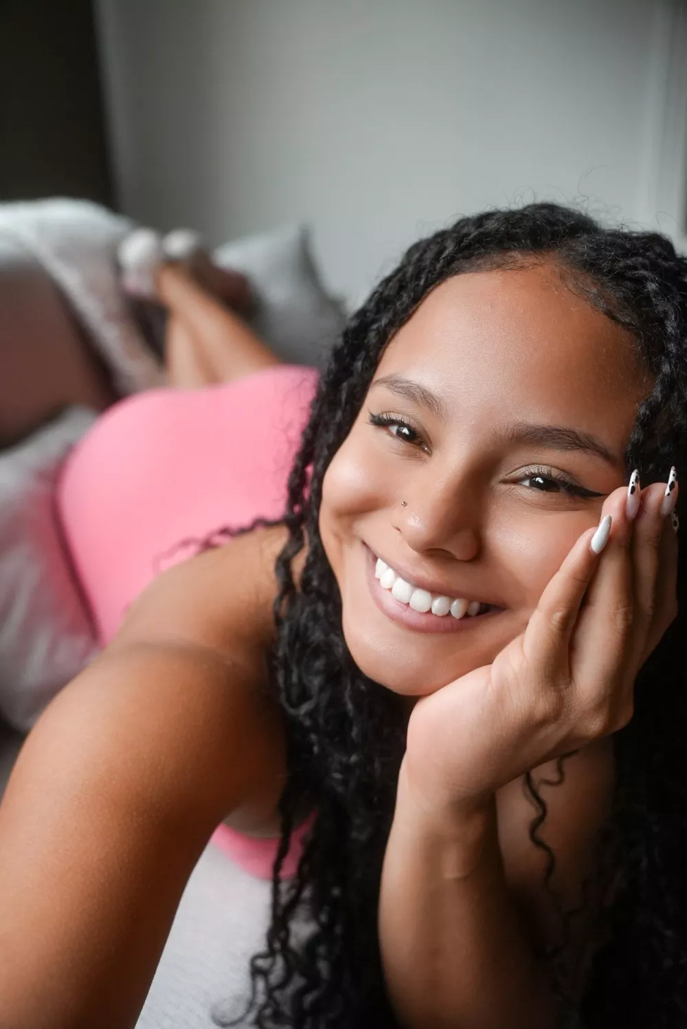 Cutie with a secret posted by ILoveSmilinggBack