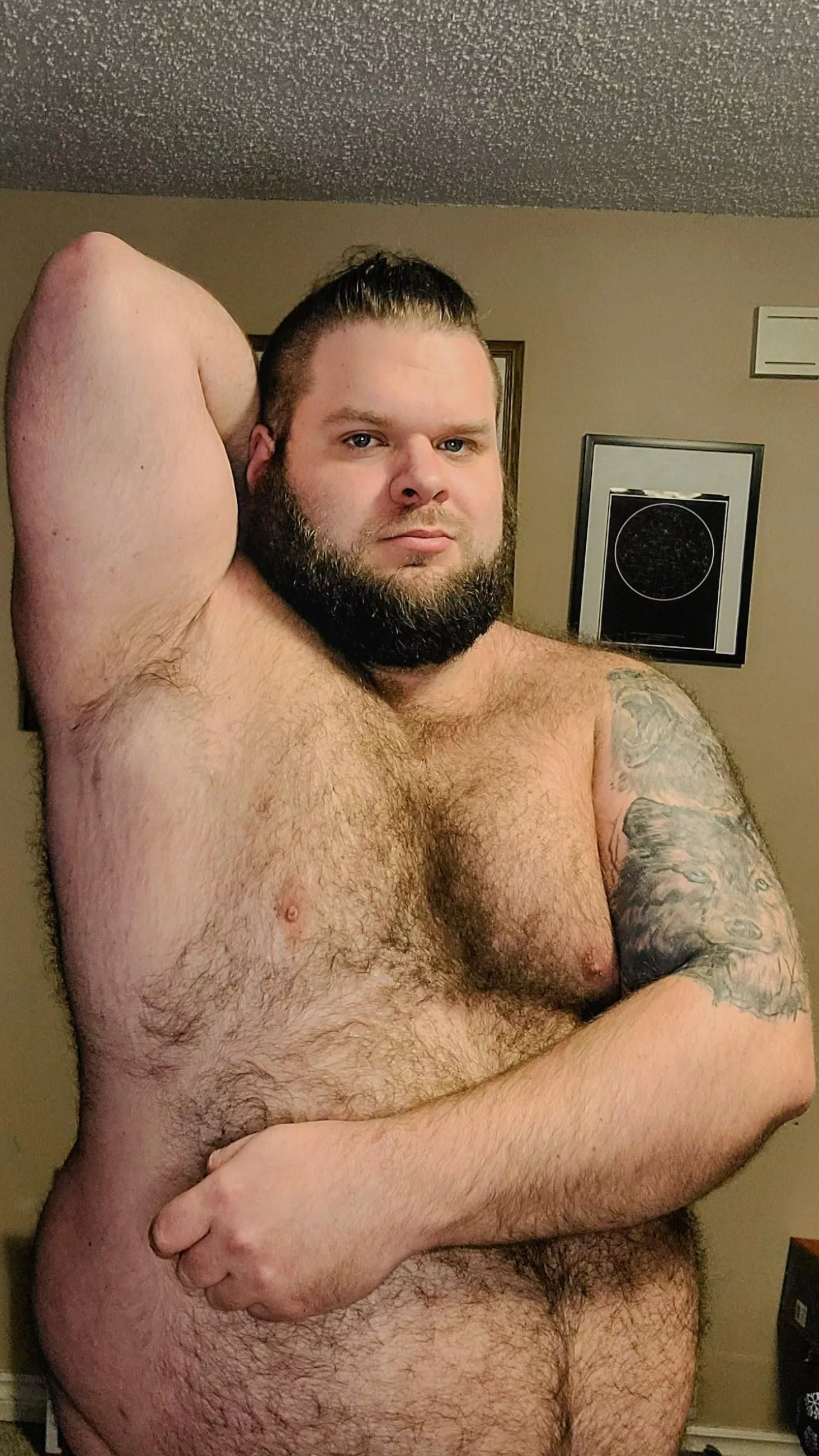 Do you like my body? posted by JustIgnoreMe01