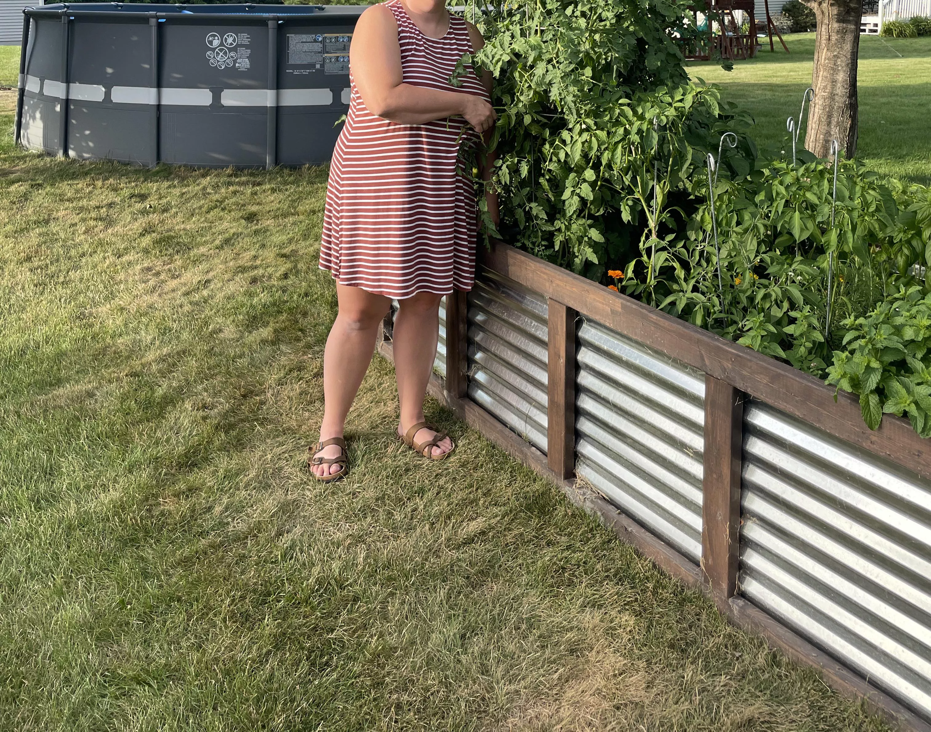 Do you want to see what's underneath? posted by Bbwwifey1