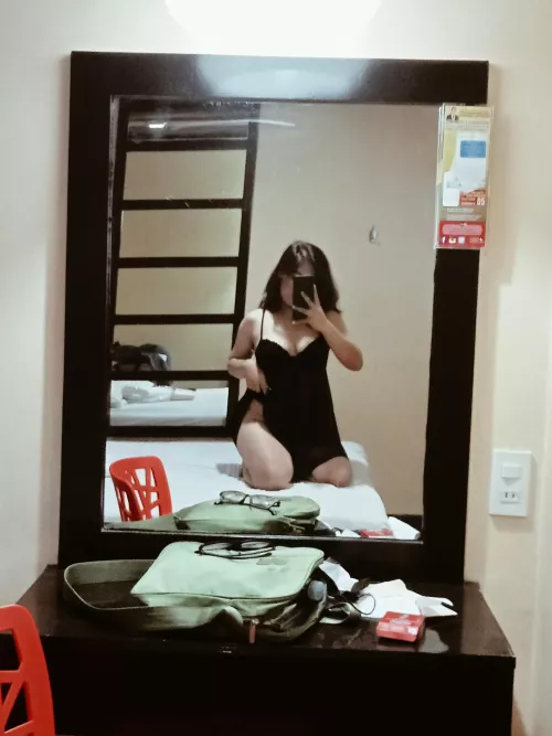 [F]irst post on this sub. 📸👀 by Where-are-you-now