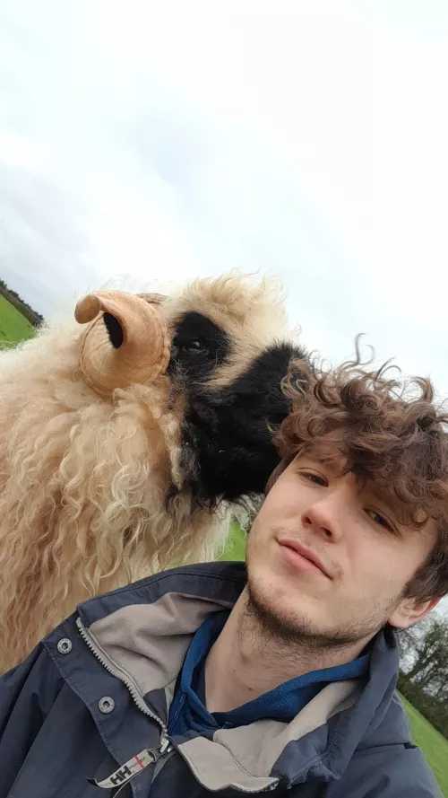 For all the farmers out there, what boots do you recommend!? Also meet Flymo the Bnv! by BrbMakingACuppaT