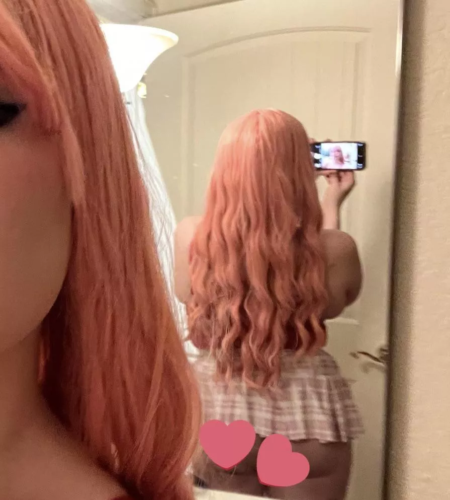 Happy Wednesday 🫶🏻 posted by theangelbunni