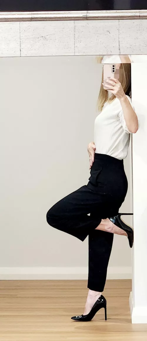 Heels make everything better by UVAus