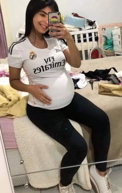 I am very playful and horny write me if you want to have fun with me posted by CheesecakeMedical476