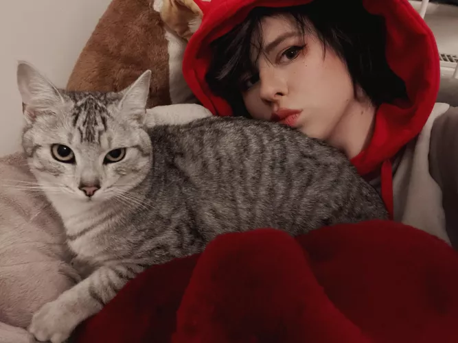 I love cuddling >w< by seraphicbunnix