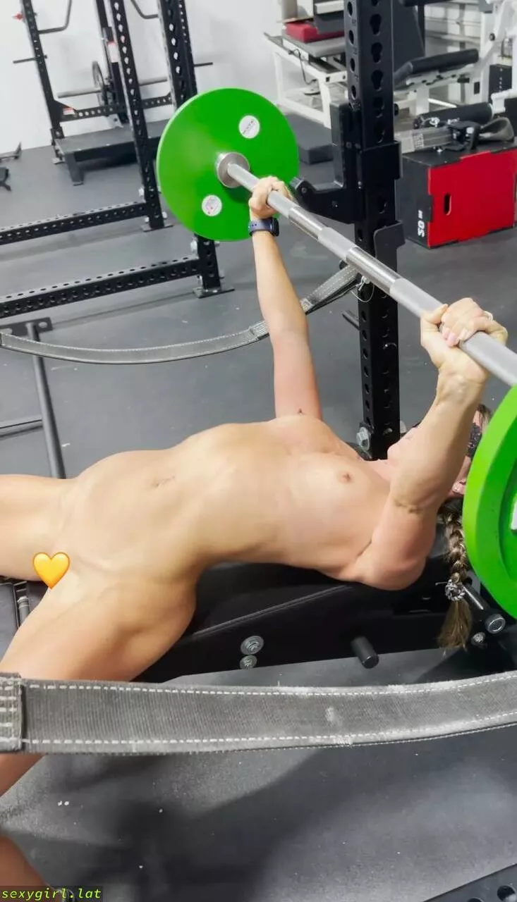 I love showing off for you [f] posted by w271rgfFbT