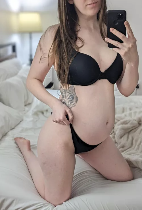 I took it like a good girl 6 months ago and now I'm glowing 💖 by taylscooter