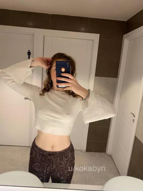 Love white crop tops by kokabyn