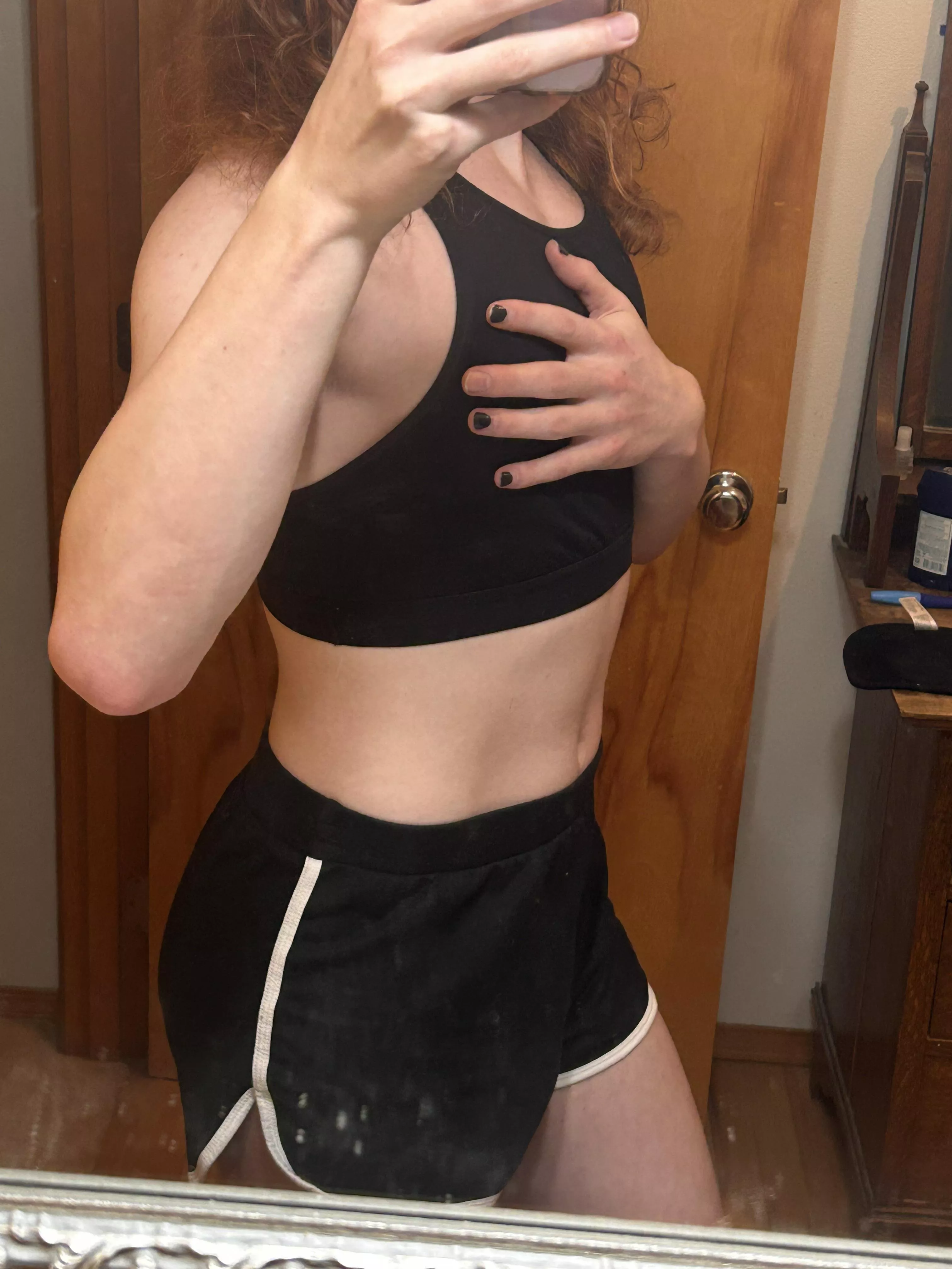 My favorite outfit for working out. What do you guys think? posted by Severe-Corner2355