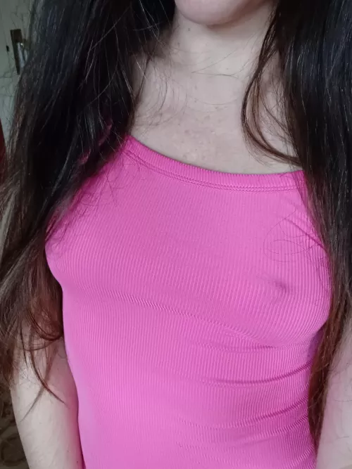 pink by littlegothinheels