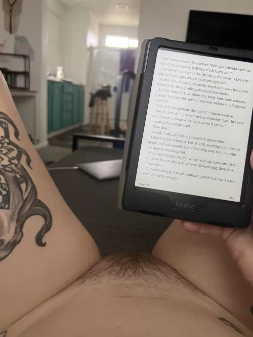 Play with me while I read by azcreep97999