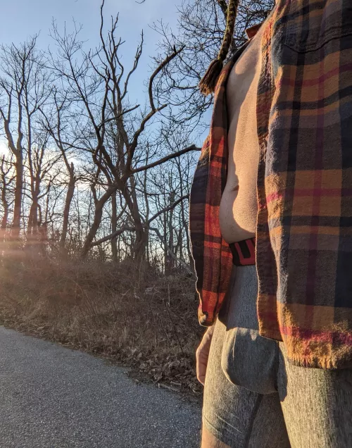 Public bulge by MysteriousActuator2