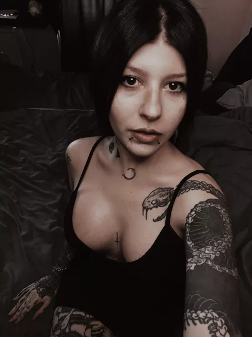 Recommend some good black metal bands !! by JoanneWinterss