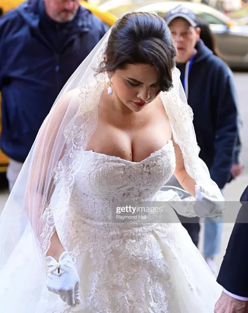 Selena Gomez by Commercial-Key949