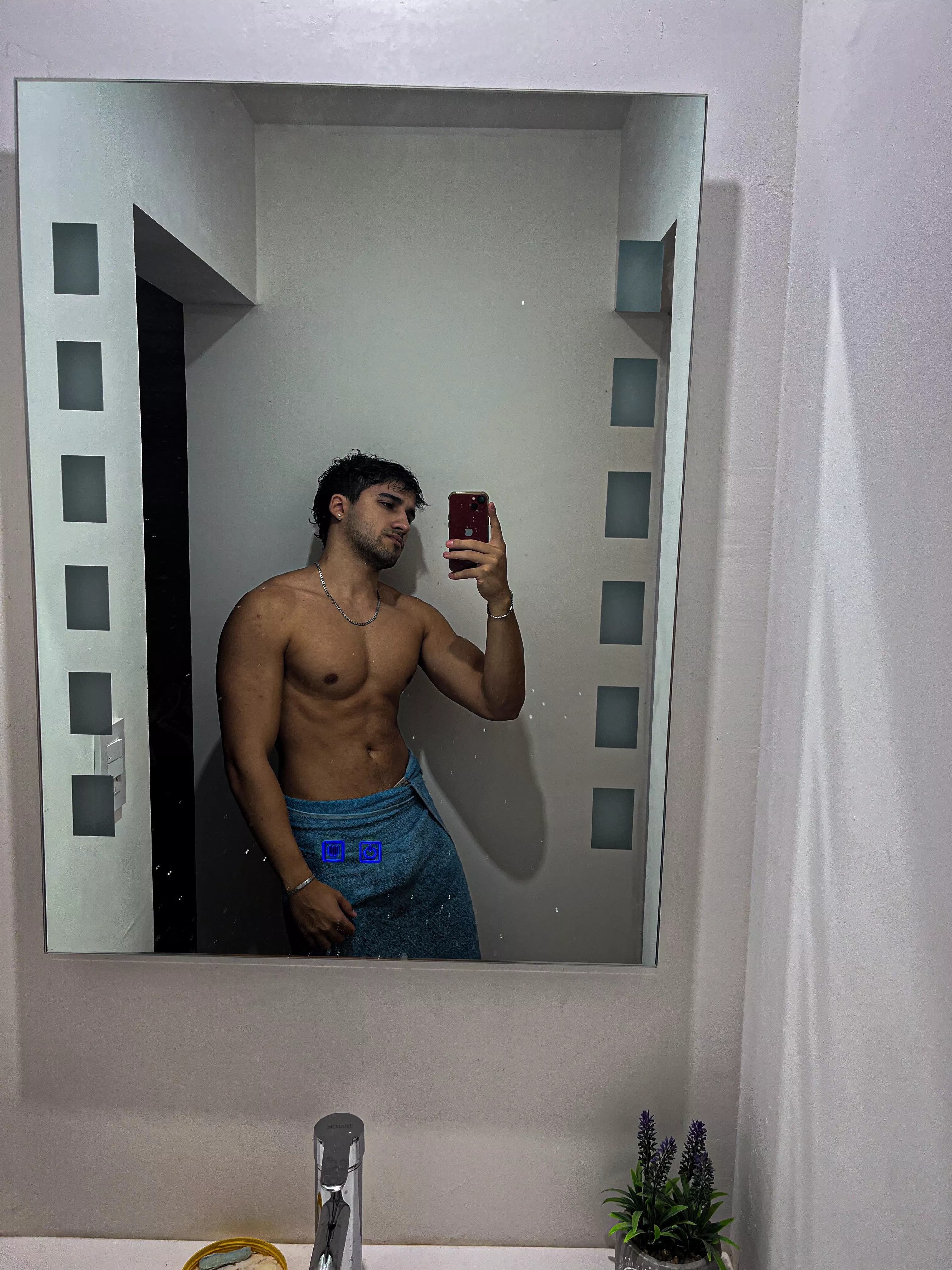 Should i drop the towel? posted by Lucasaesthetic