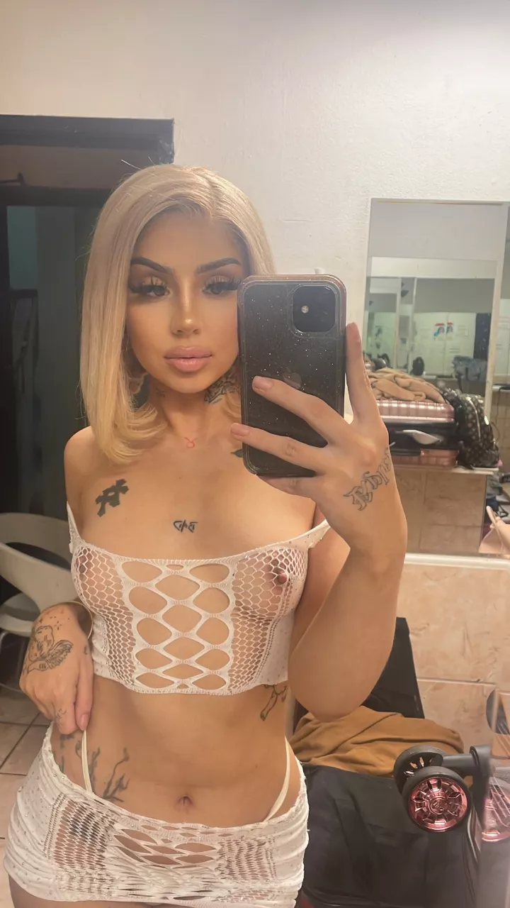 Spend the night on top of me posted by Busty_babyy