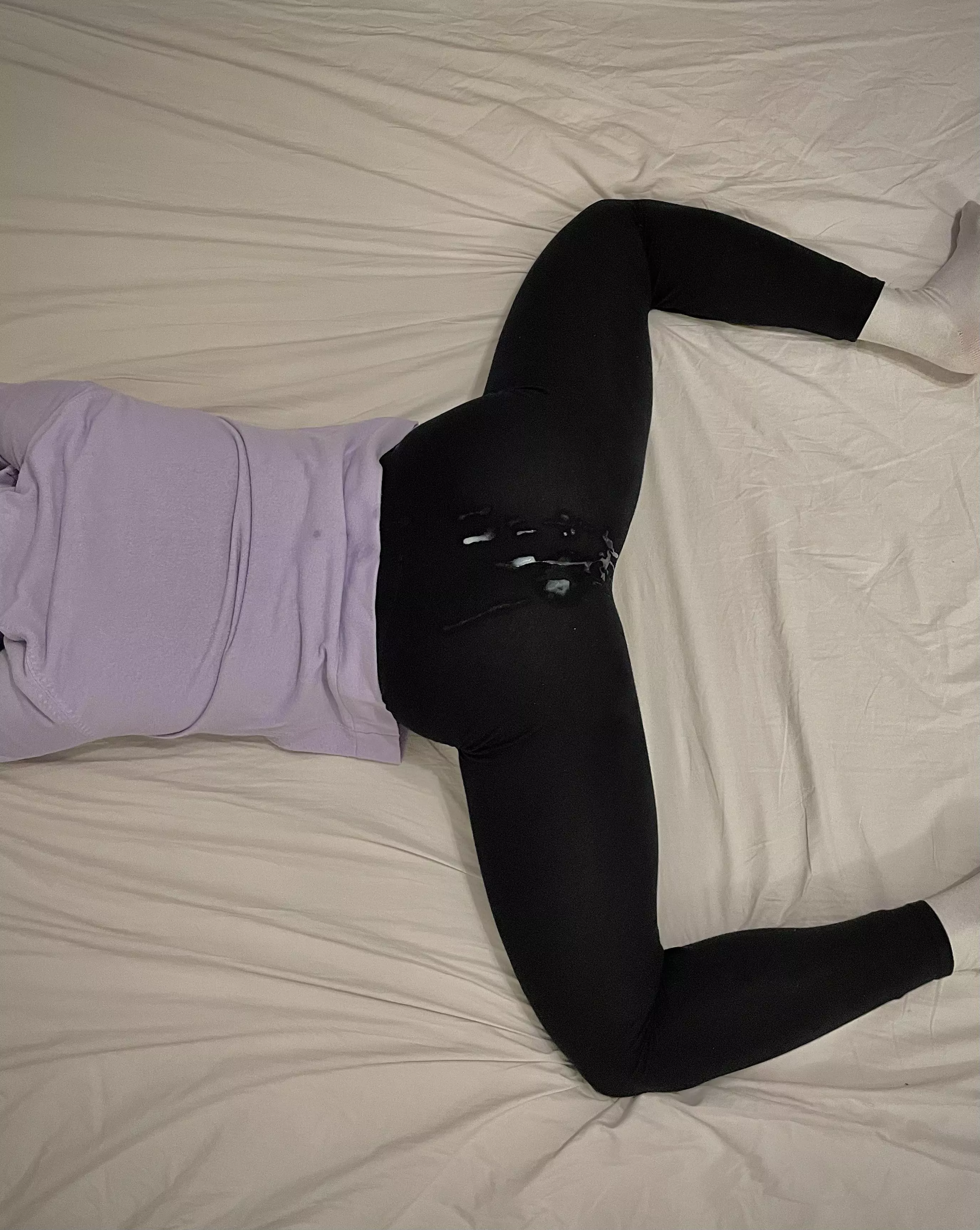 Stretching and getting soaked while in yoga pants posted by tangentomycurves