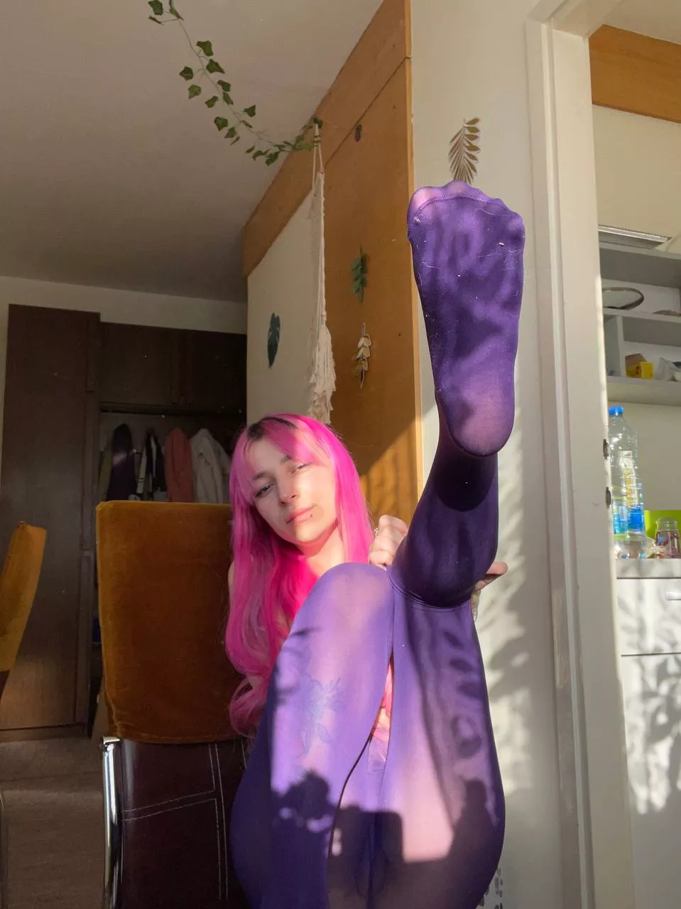 The best pantyhose ob the best princess to worship posted by Lanauntouchable