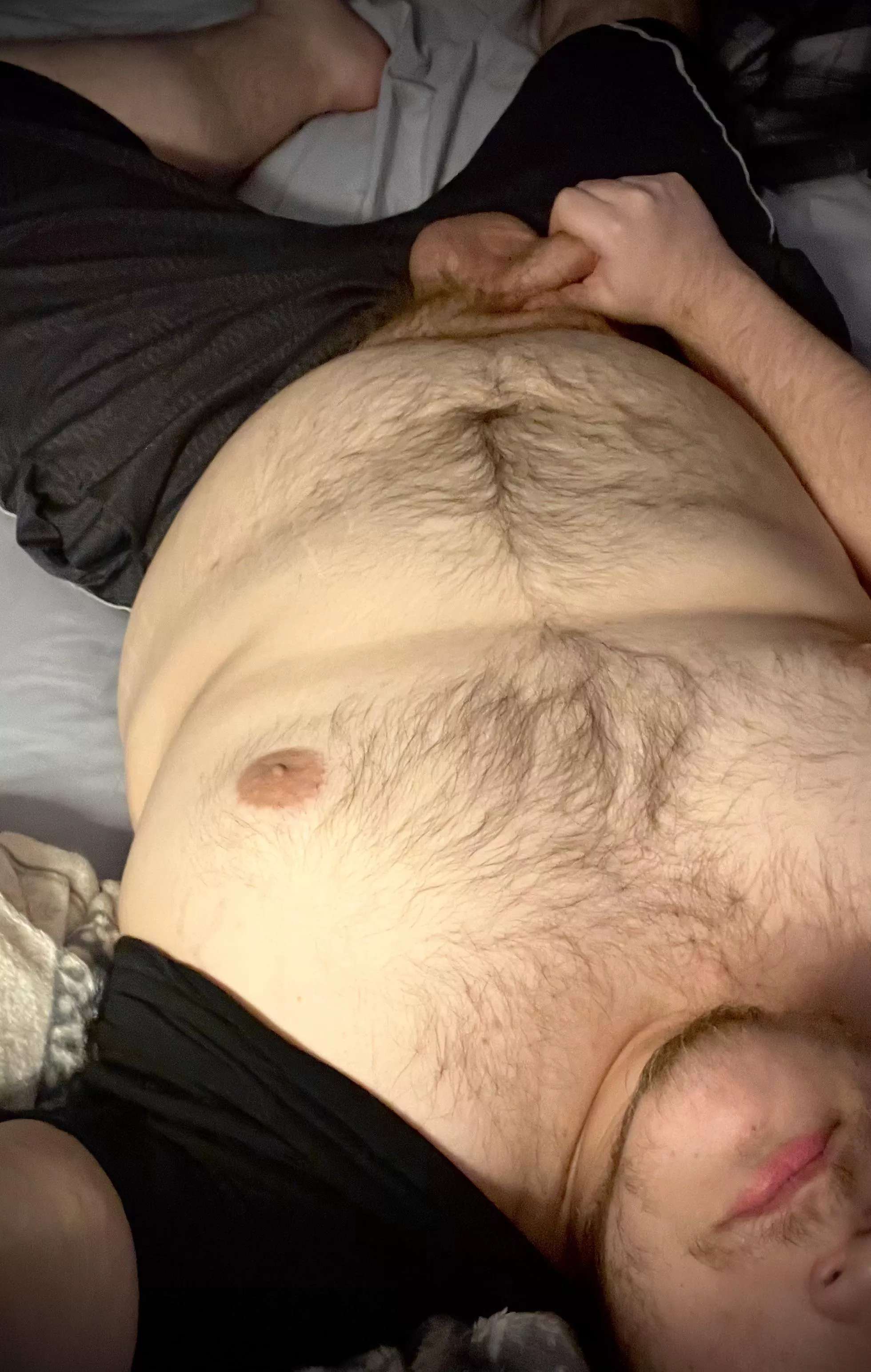 Tummy Tuesday 😌 posted by Spookycheesenowpls