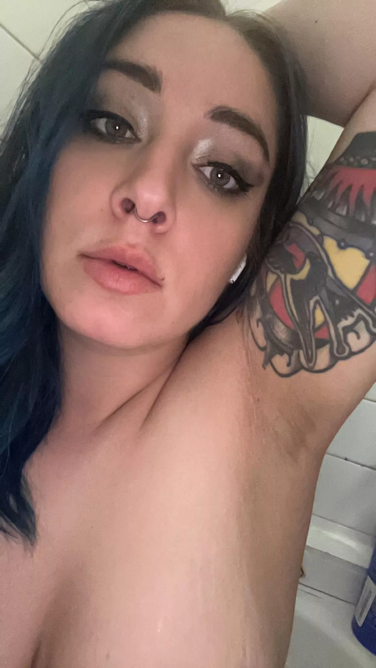 wanna smell before I wash it? posted by Ariquinn2x2