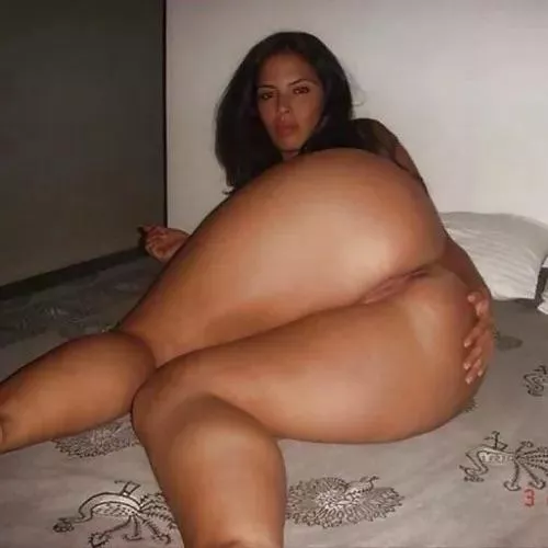 Who is she?? posted by Jae23MLB