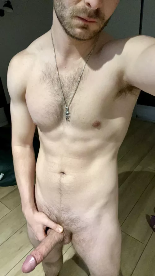 Who likes a good cut? by paradescarg