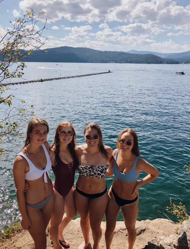 Whose your pick 👀 posted by snowbunlover