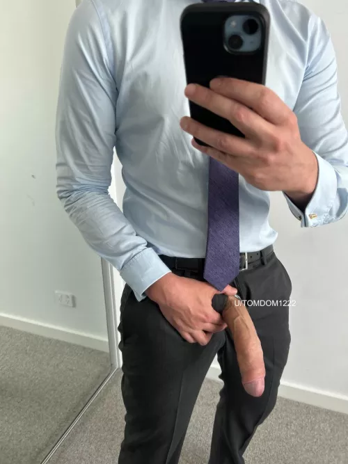 Work for me by tomdom1222