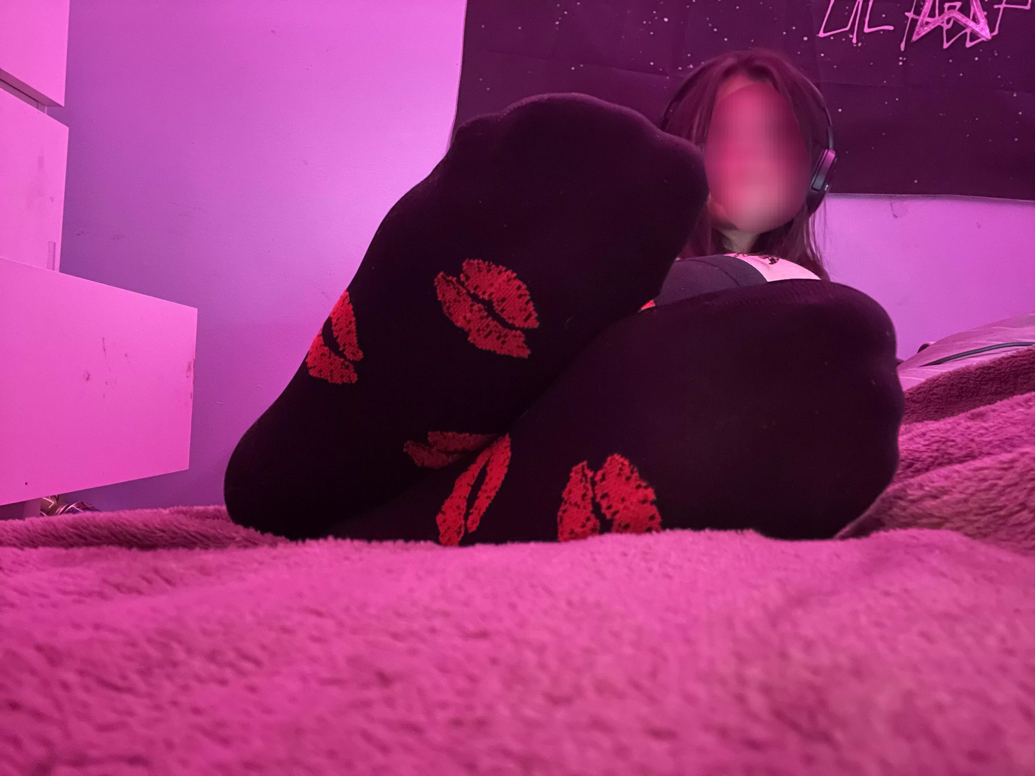 Would you kiss them? posted by xXKimie_WaifuXx