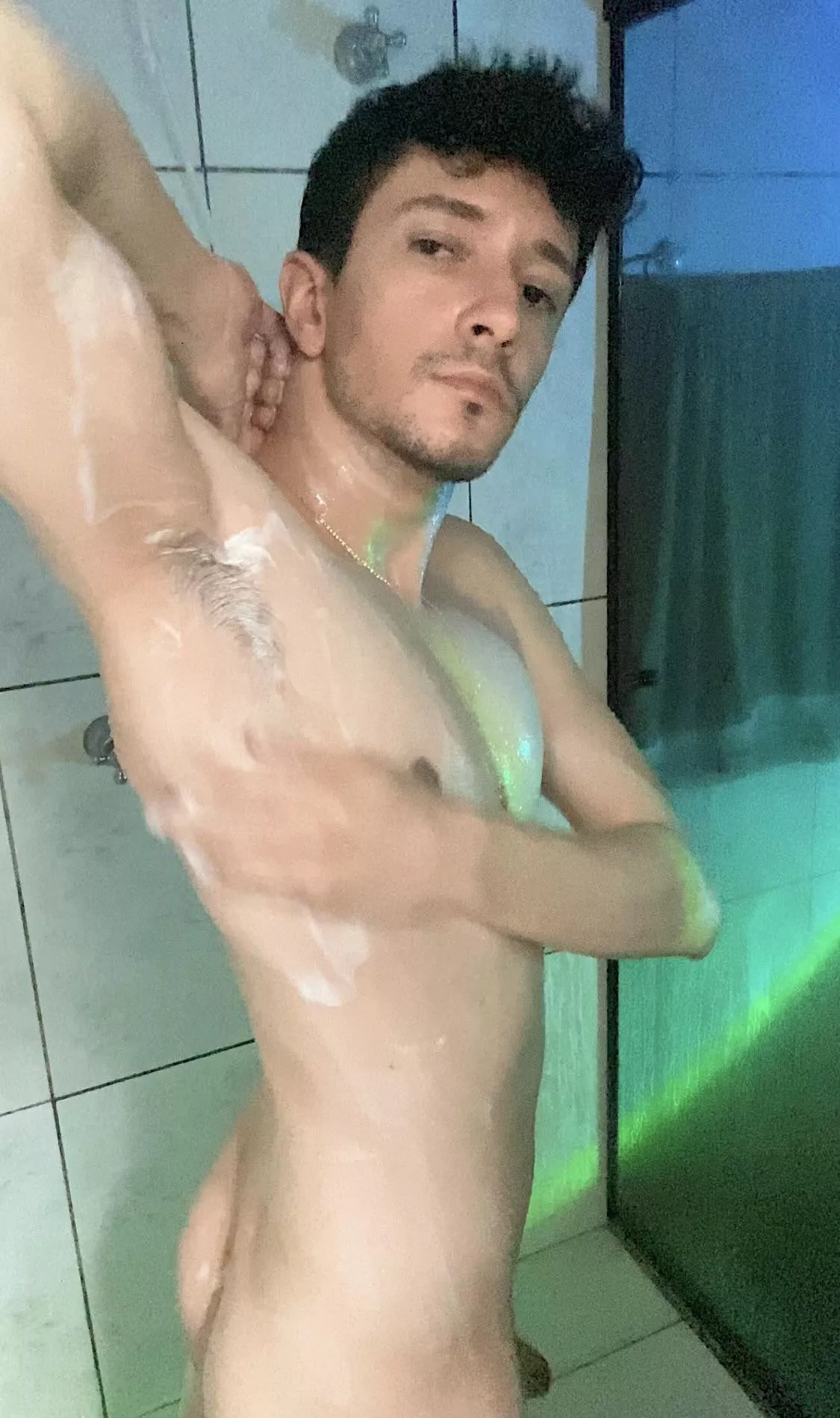 Would you like to lick me? 👅 posted by Bobbyboaventura