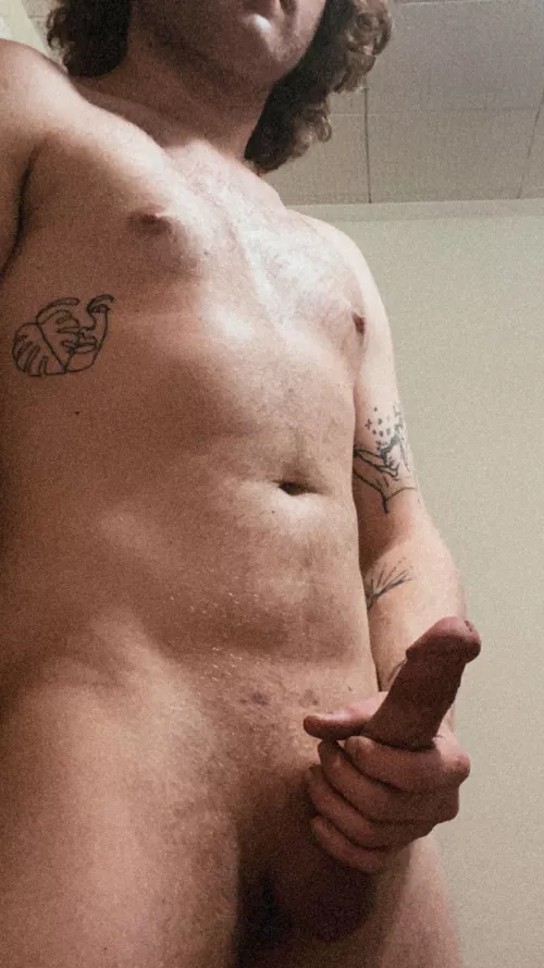 24 M US-sc: thisguyryyan 🥵 by interstellarvibes_