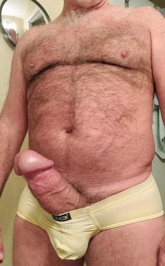 [72] posted by lovefatass13