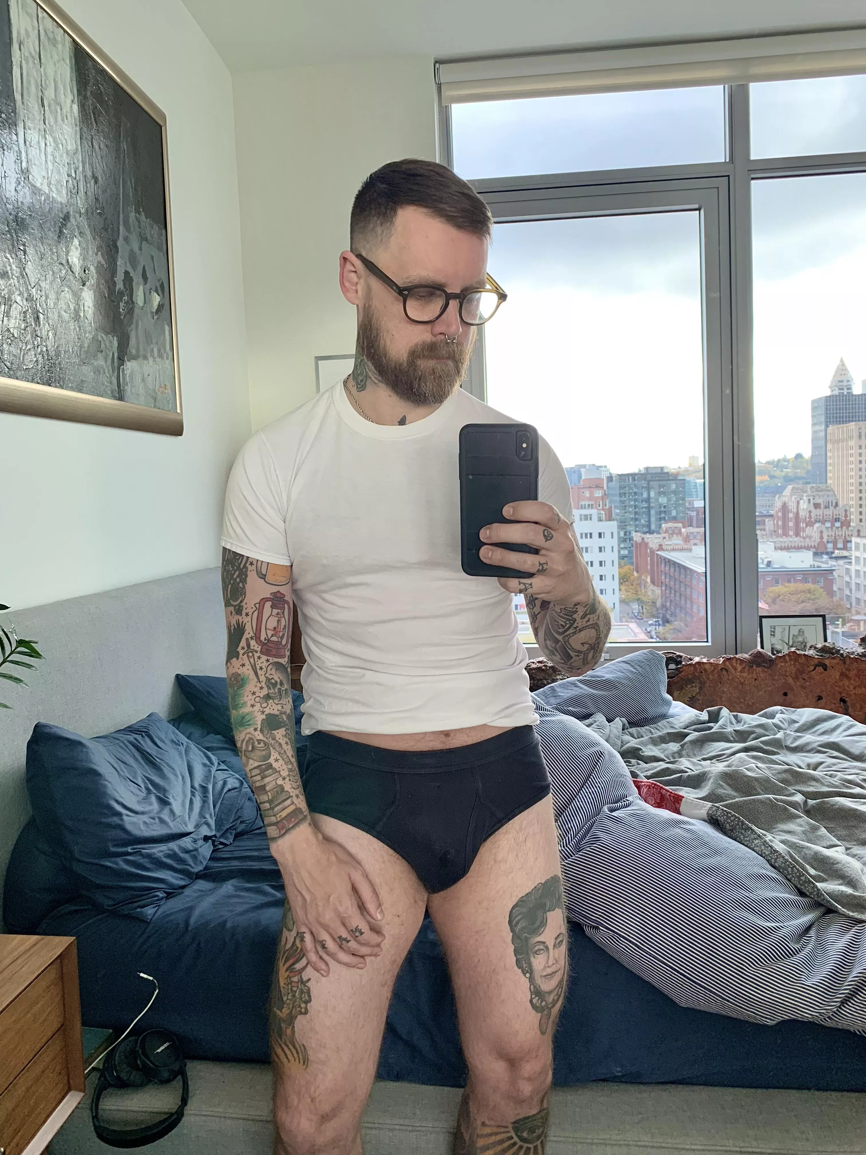 A room (dad) with a view posted by deepandarkblueocean