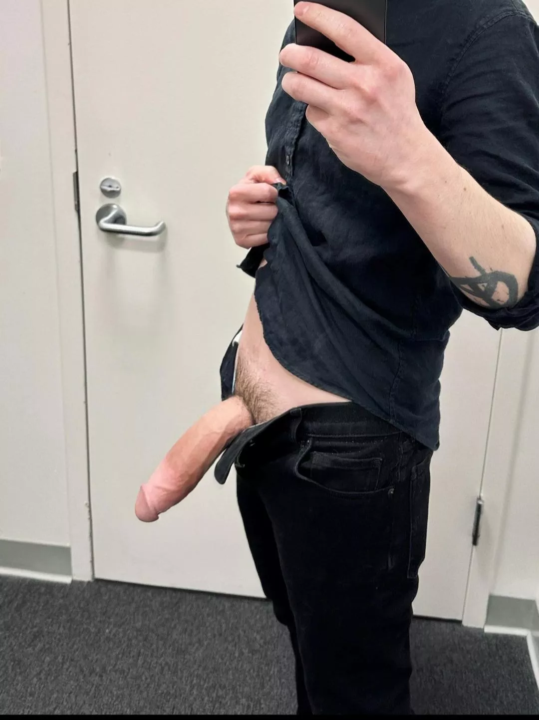 Boner at work posted by yeet_yeet_parakeet