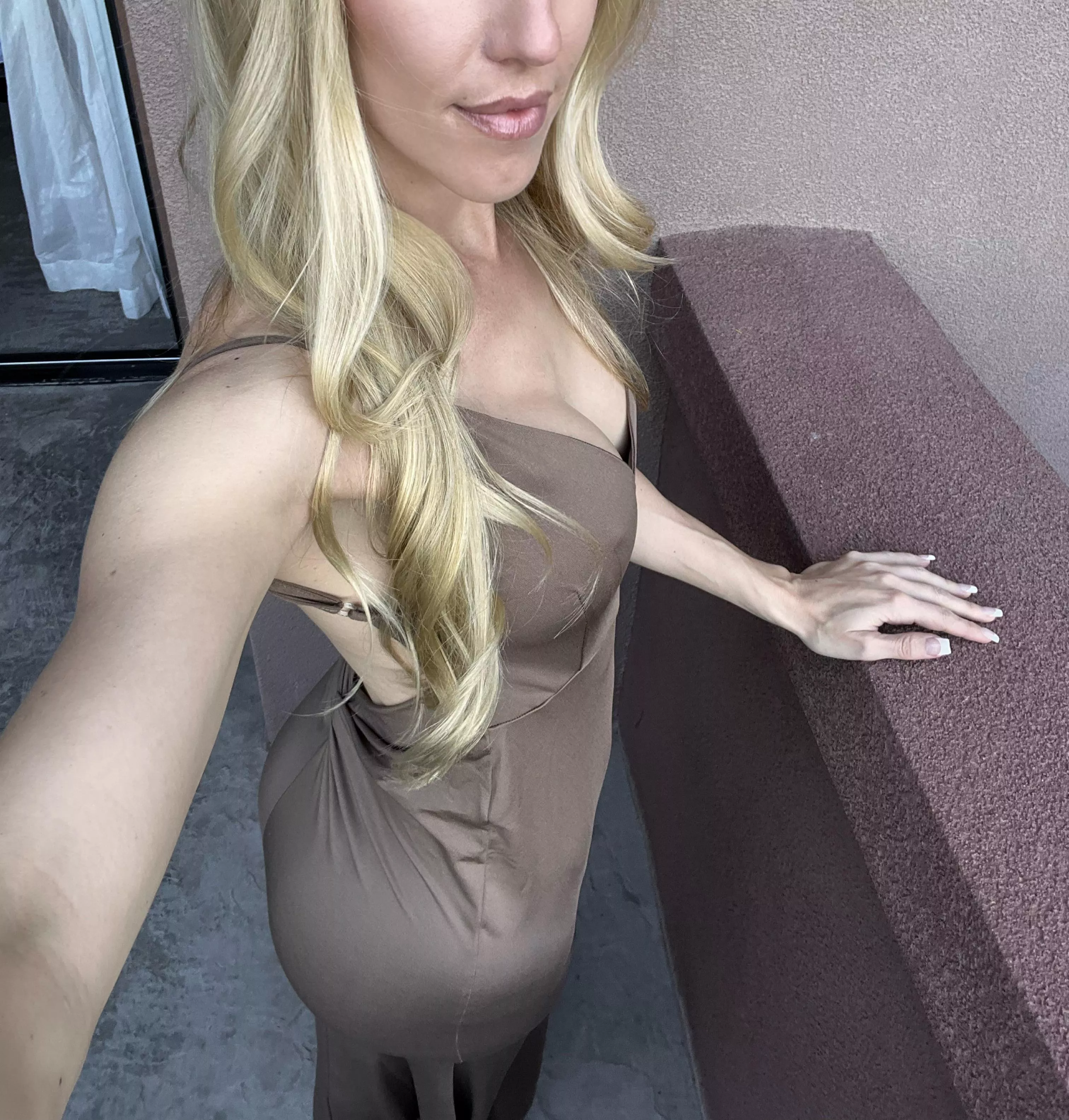 Chilly on the balcony posted by PetiteBlondeMel