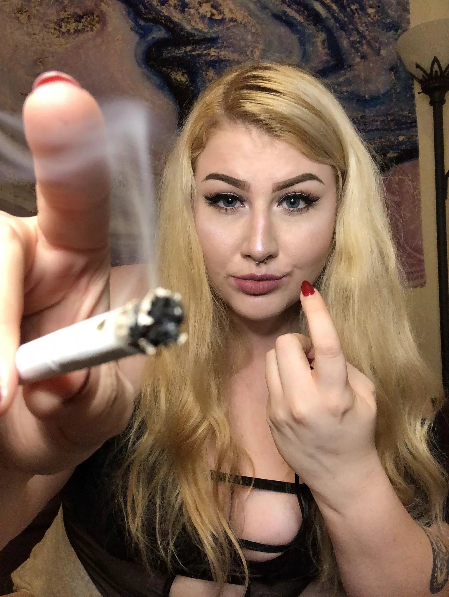 Come let's smoke together💨 posted by simulatedsaint