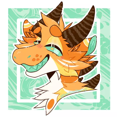 d r a g o n by FrozenBreadDrawings